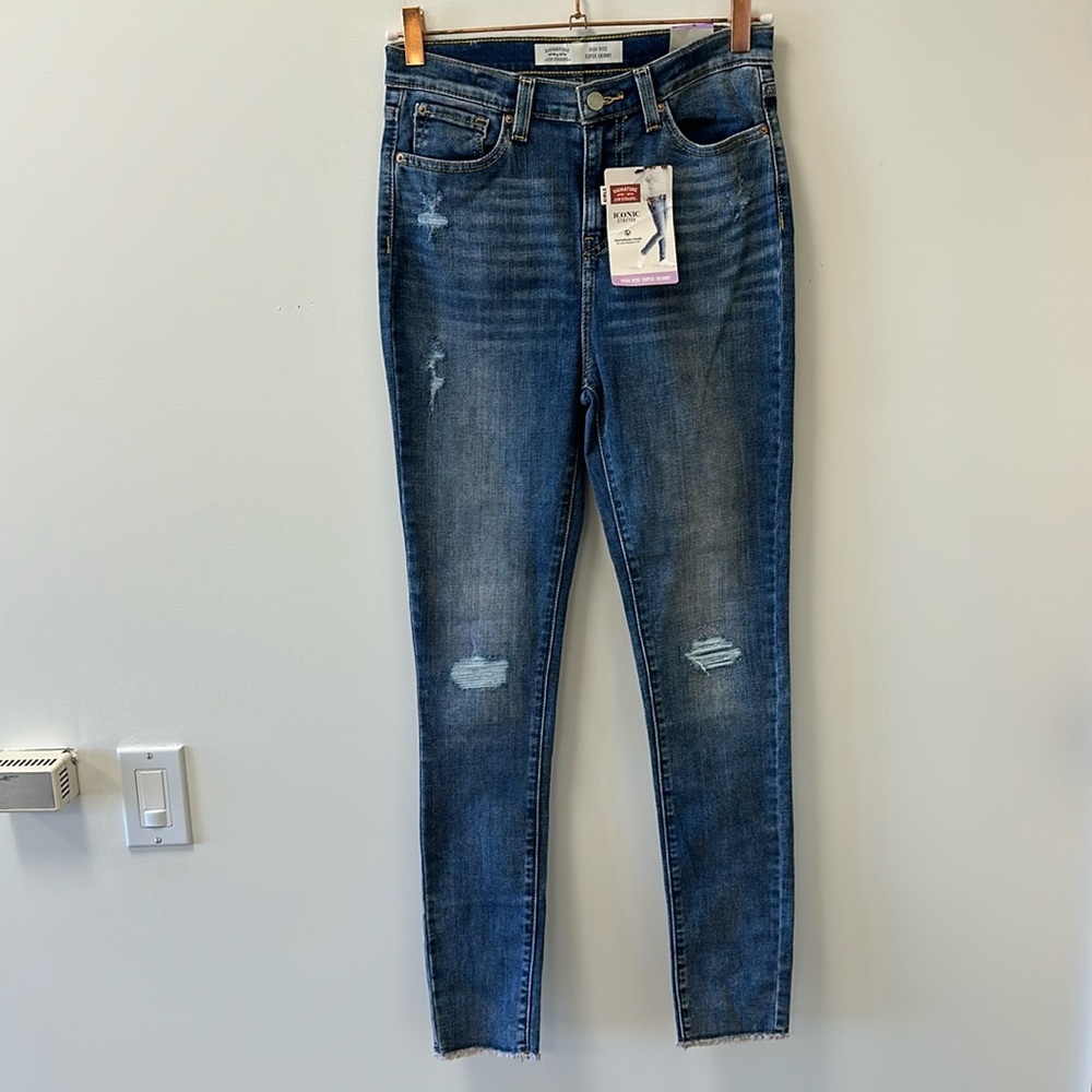 Girls Signature Levi's Strauss High Rise Super Skinny - Sz 16 - NWT!